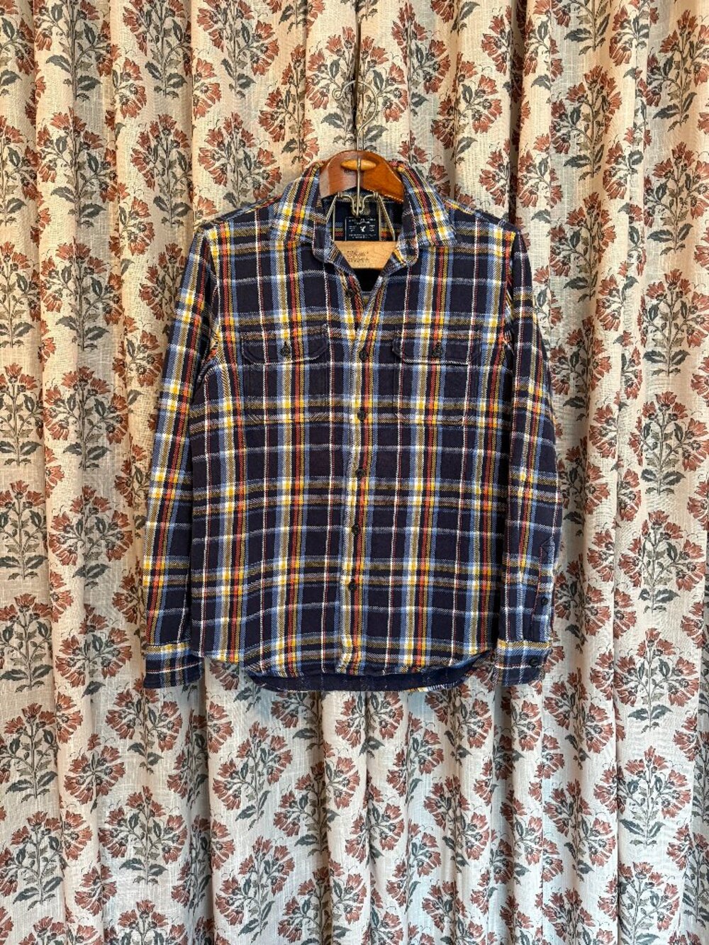 Men's American Eagle Outfitters Flannel Button Down Shirt Medium